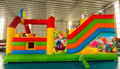 Коммерческий надувной батут «Добрая русская сказка 3», 8*4*5 м.