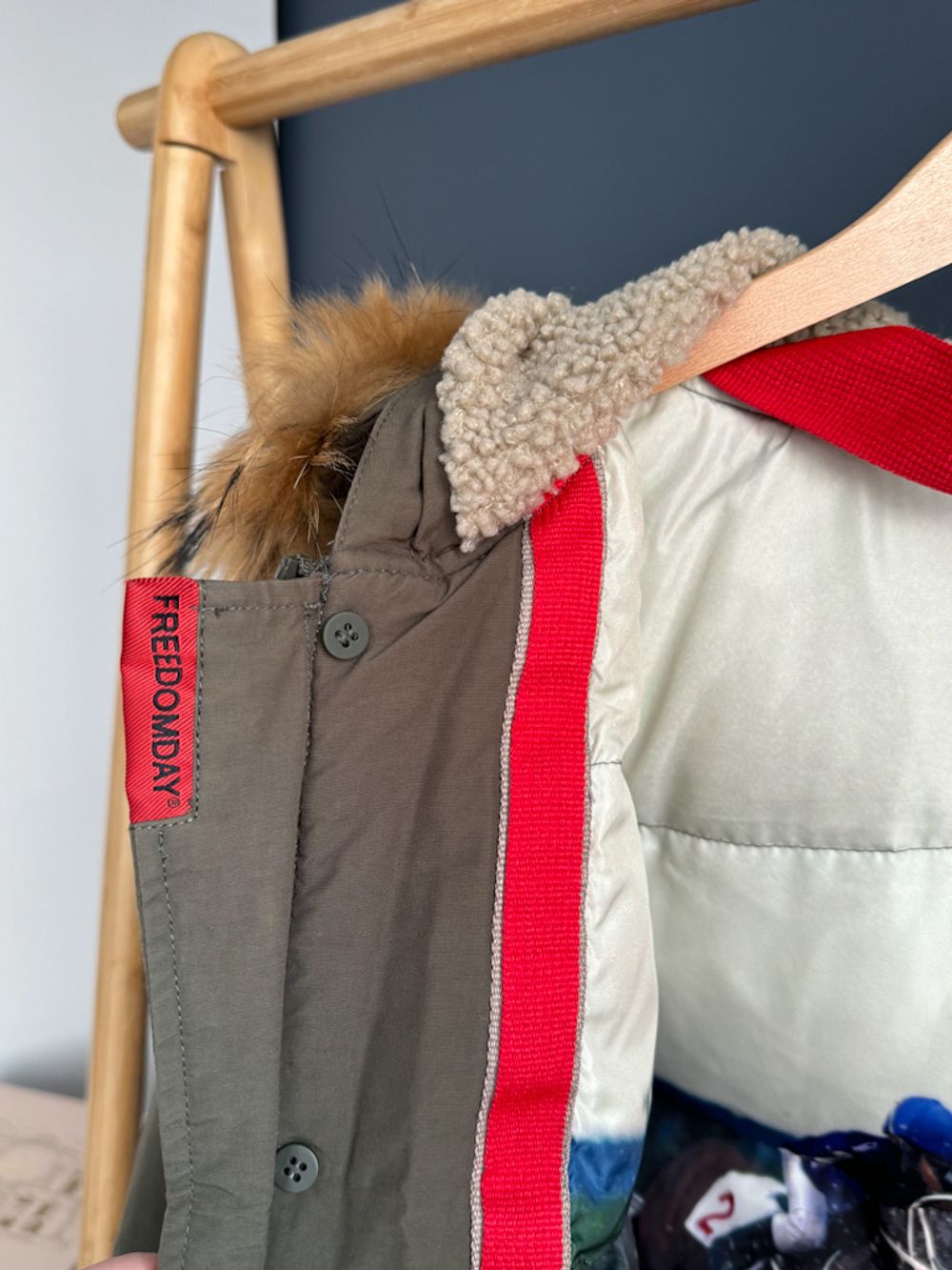 Пуховик Freedomday, 140