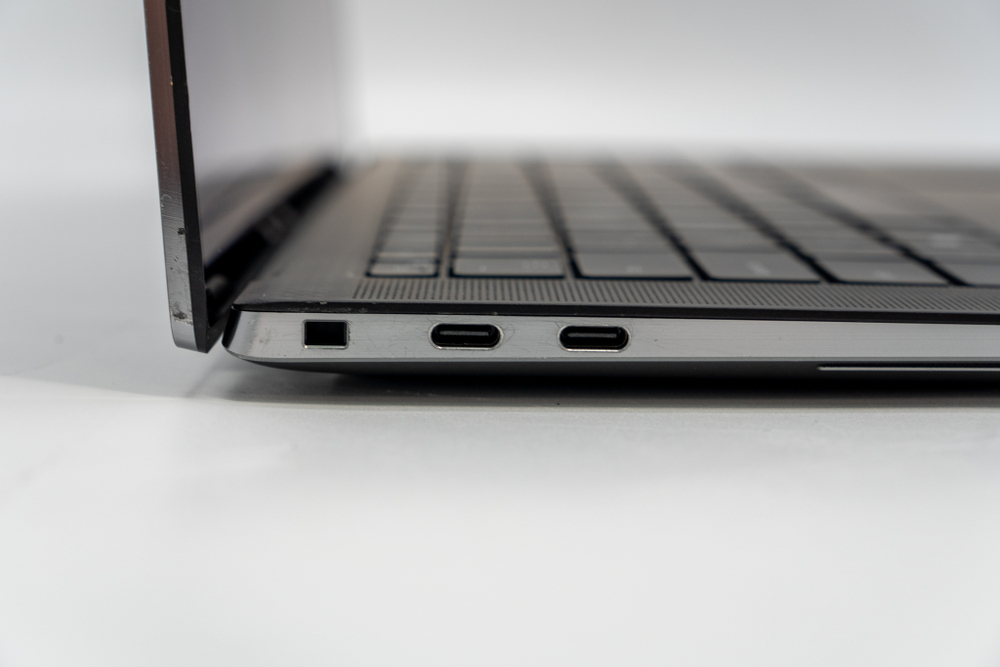 Ноутбук Dell Precision 5560 ( i9-11950H / RTX A2000 )