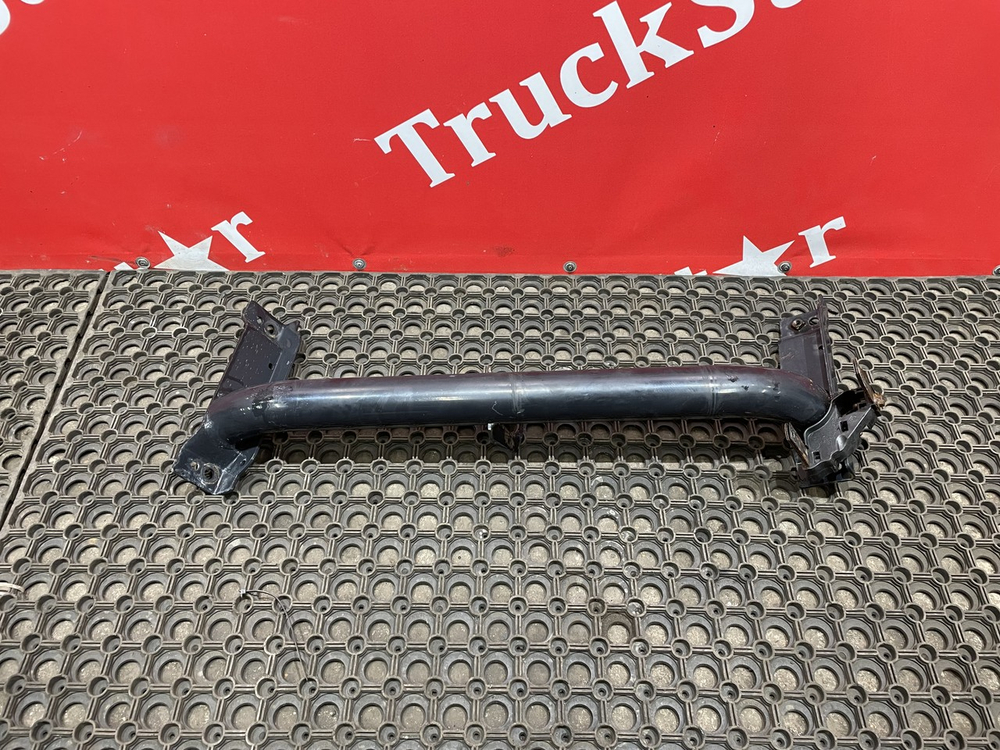 Кронштейн корпуса подножки левый