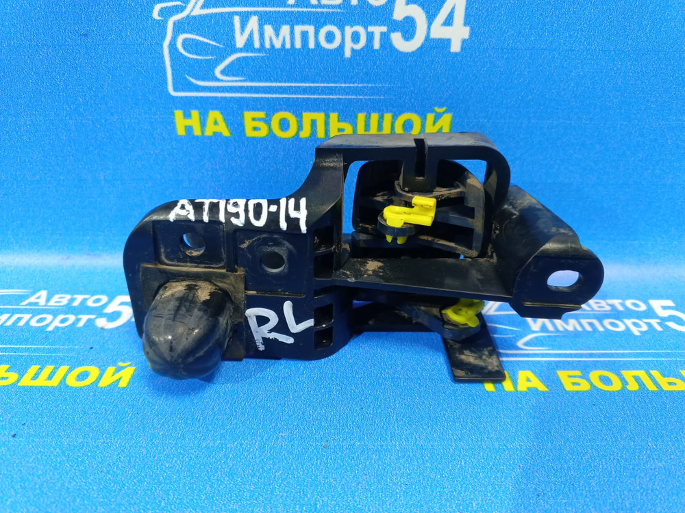 Ручка двери задней левой салонная TOYOTA CARINA E 1995