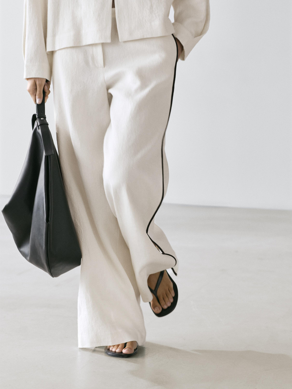 Massimo Dutti Льняные брюки с контрастной окантовкой, кремовый