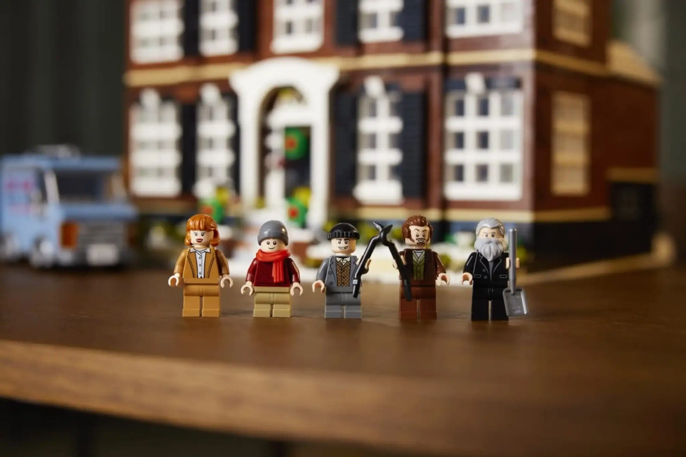 Конструктор LEGO Ideas 21330 Один дома