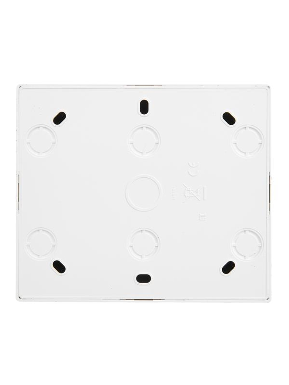 Розетка 4-м ОП LETO с заземл. закрытый корпус ПБТ бел. LEZARD 752-0200-127BDP