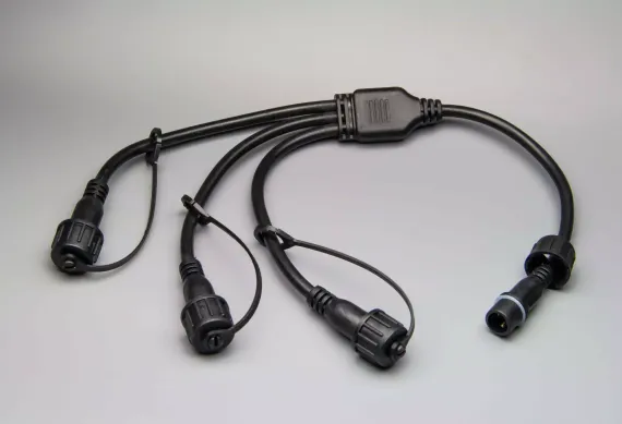 Разветвитель 1-3, 2 pin, черный, Teamprof (TPF-SC2/1-3-B)