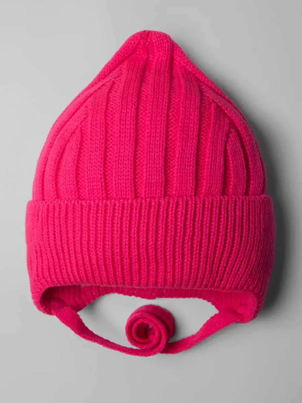 Шапка для девочки на завязках осенняя