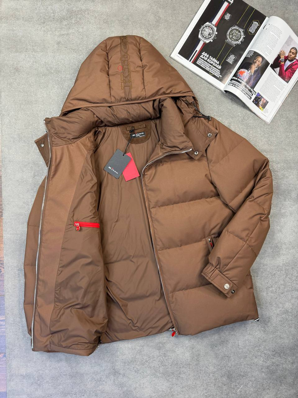 Пуховик Kiton