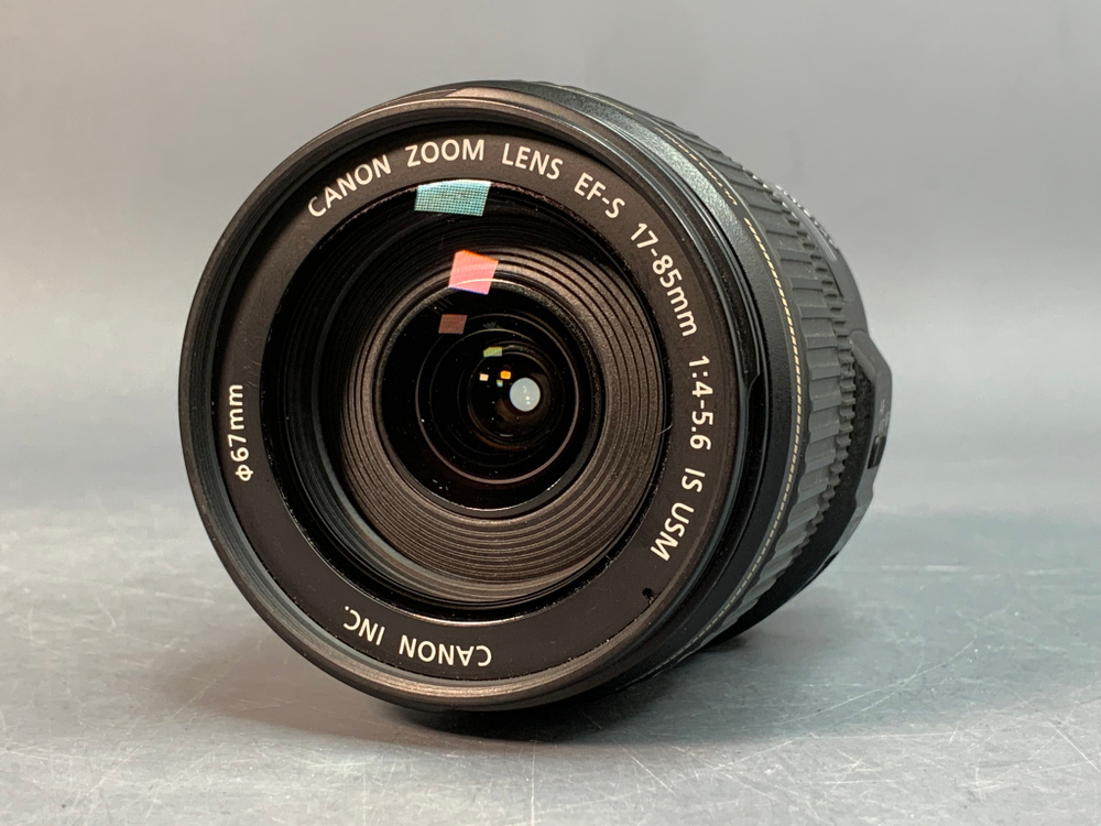 Canon EF-S 17-85mm 4-5.6 IS USM