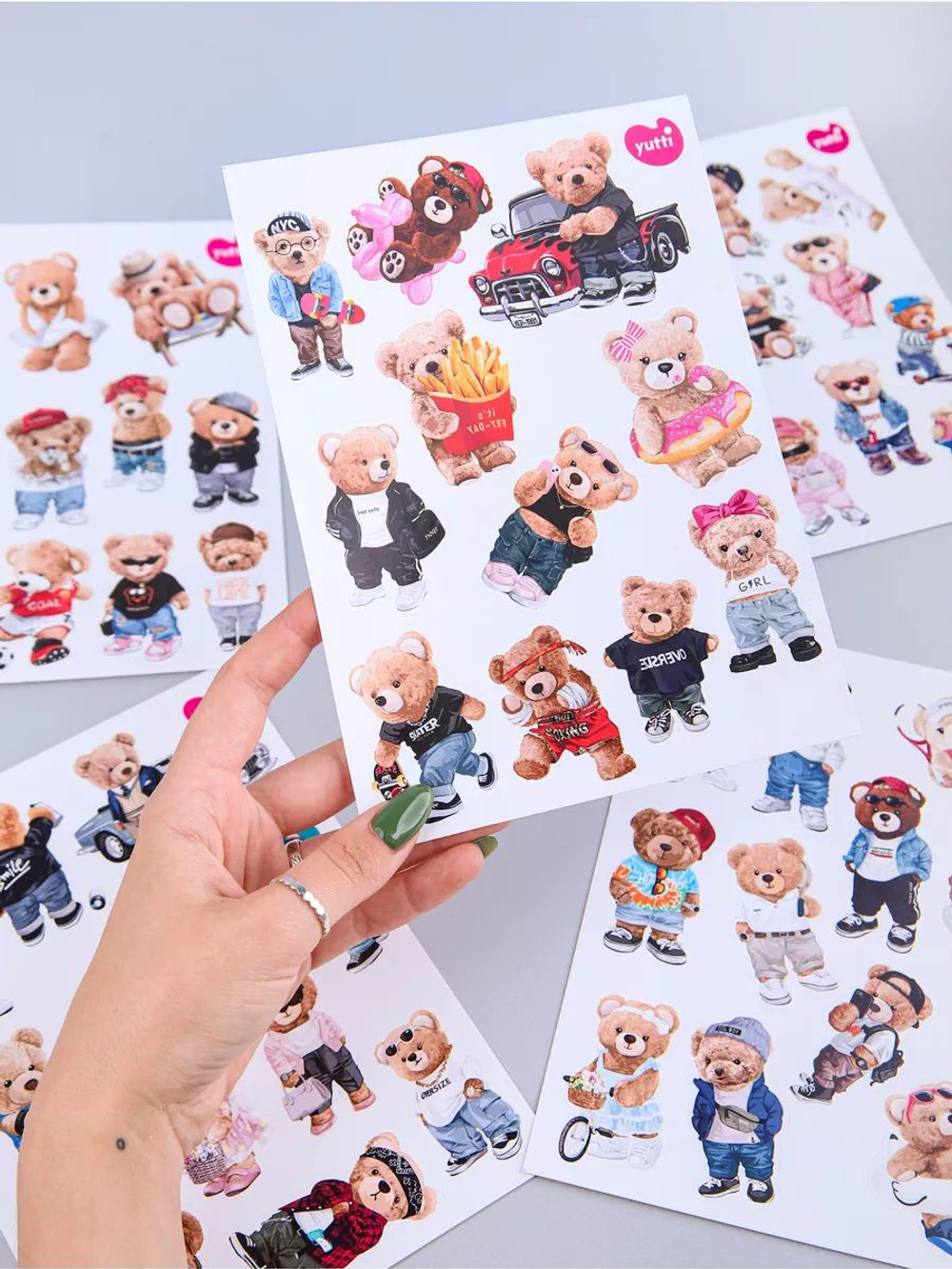 Наклейки детские на телефон мышки