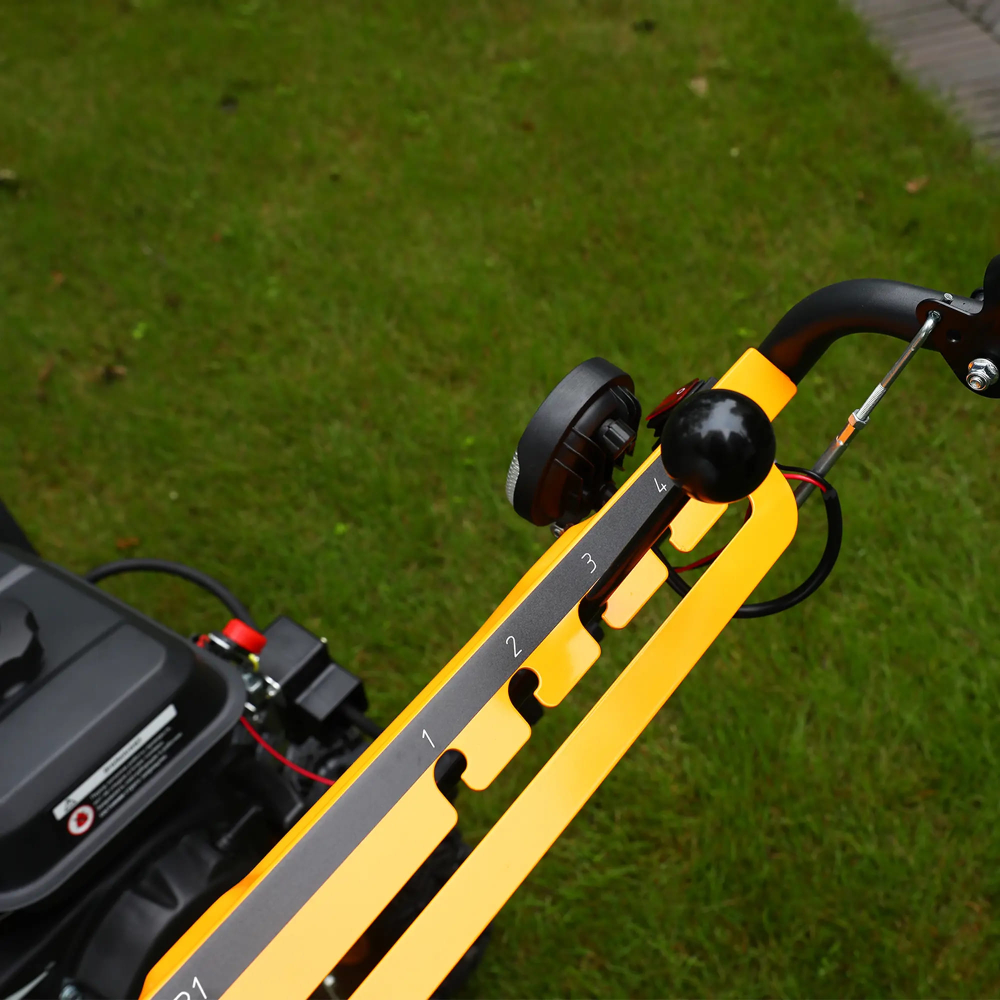 Снегоуборщик DEKO ST 560 LE