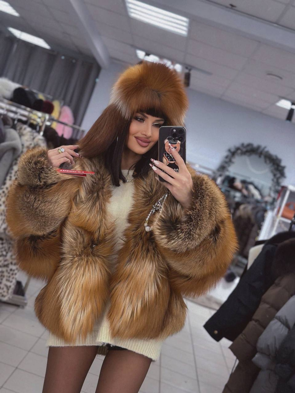 Шуба из лисы «огневки» рукав спираль 60см