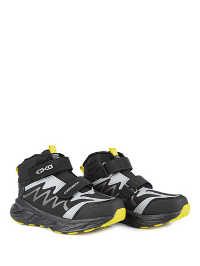 Кроссовки утепленные