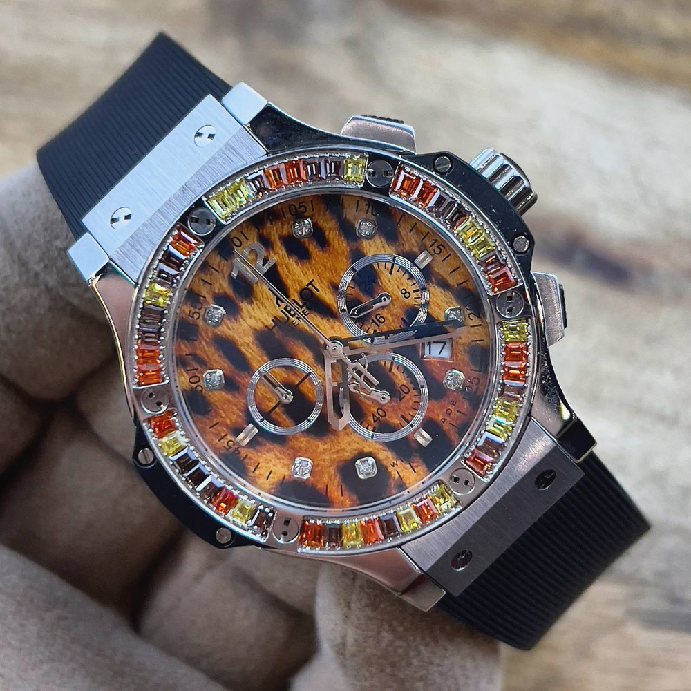 Часы Hublot