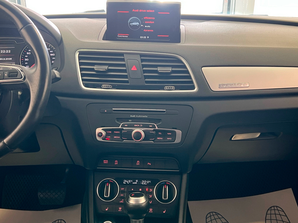 Audi Q3, 2015 год