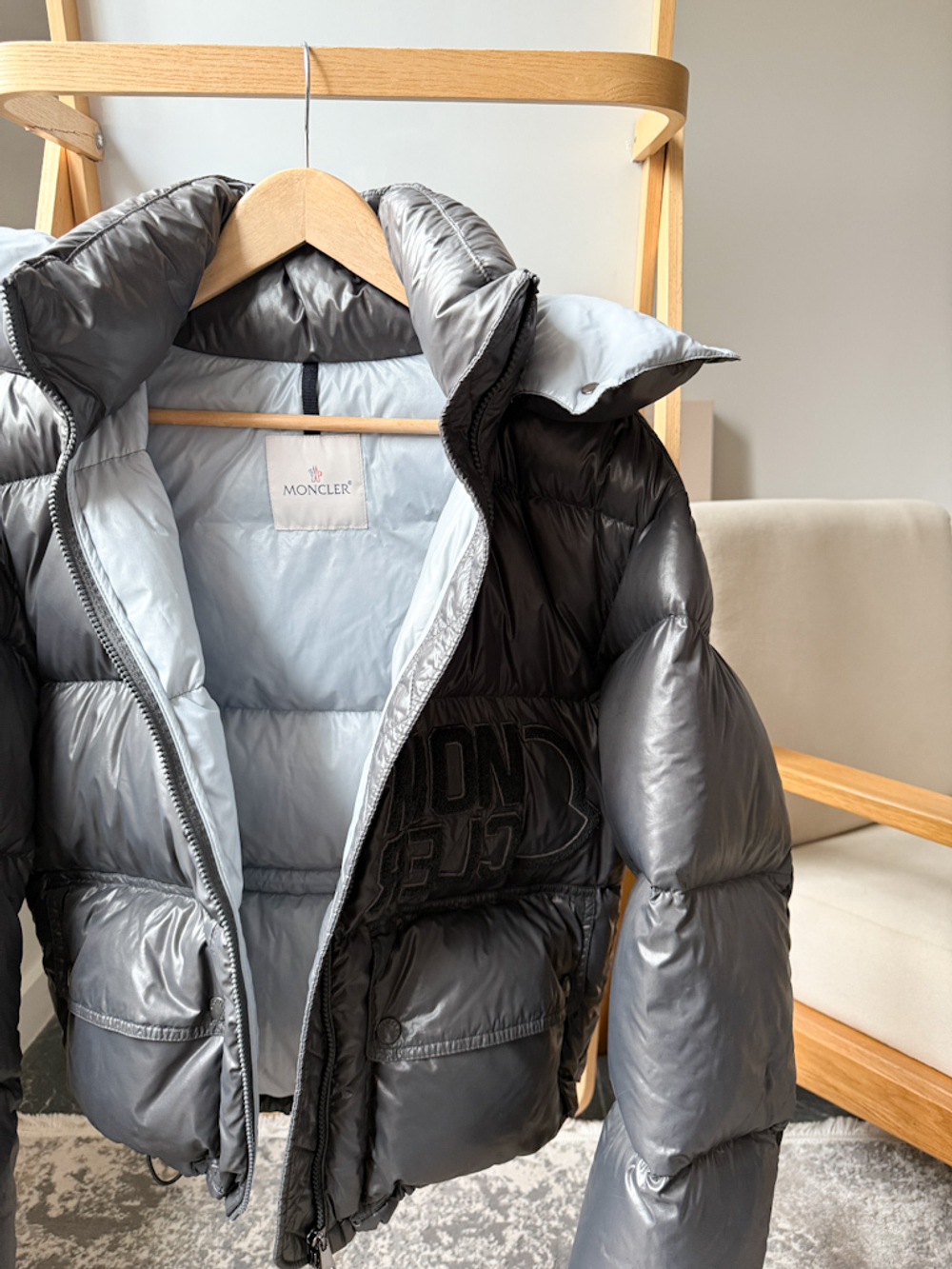 Пуховая куртка Moncler, XS