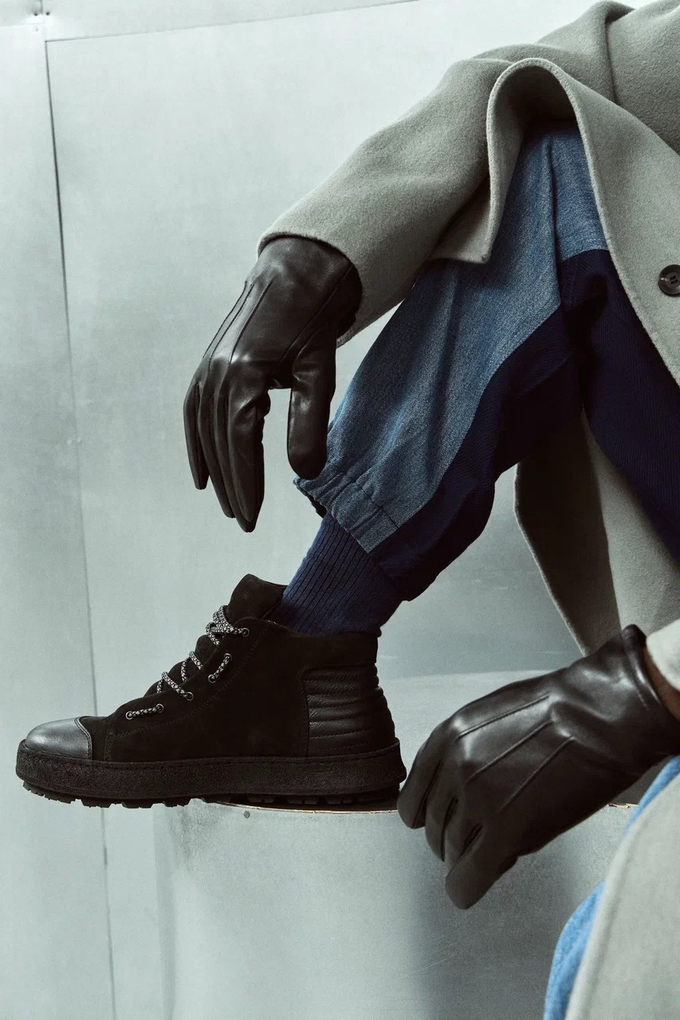 AIRSHOES black winter