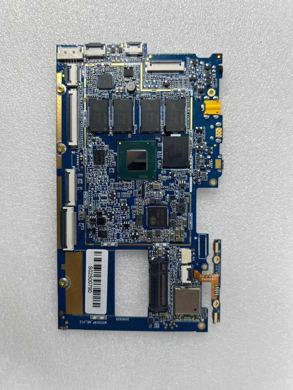 Материнская плата для ноутбука Lenovo MIIX 310 Z8350WINUMA2G 64G LTE (5B20L55195), оригинал