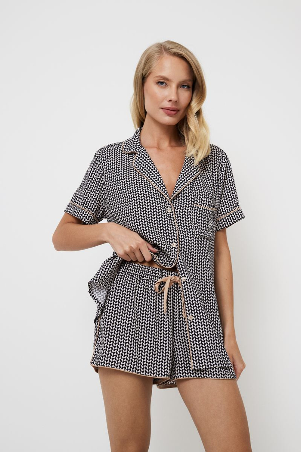 ISOLDA Пижама женская с шортами