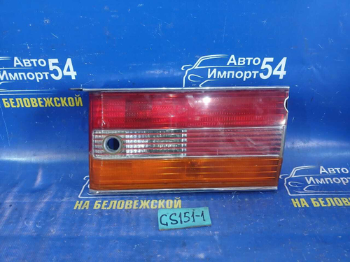 Вставка багажника правая TOYOTA CROWN 1997