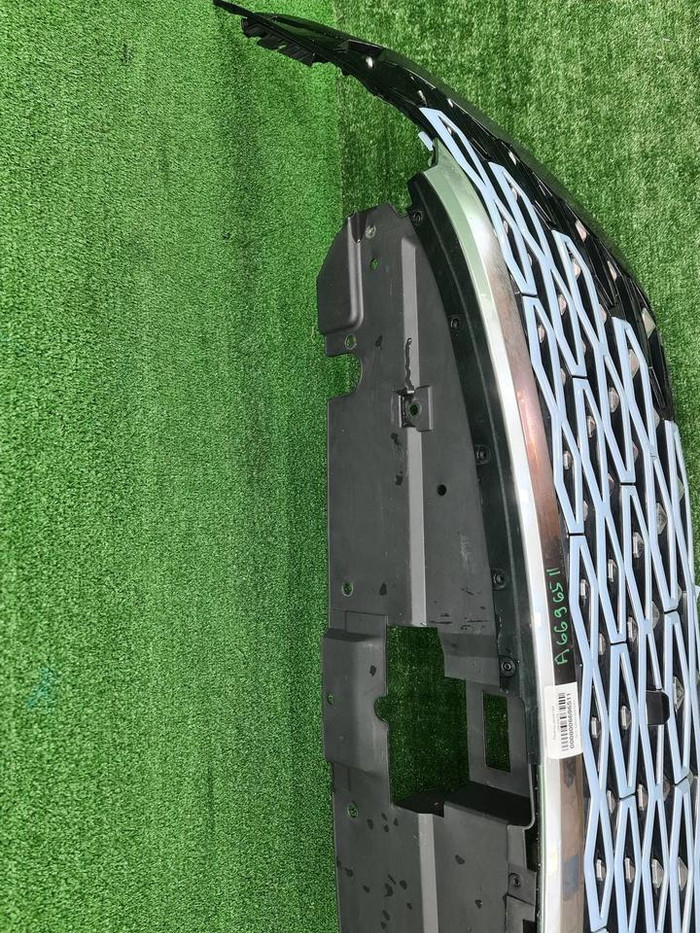 Решетка радиатора Omoda C5 (2022-н.в.)