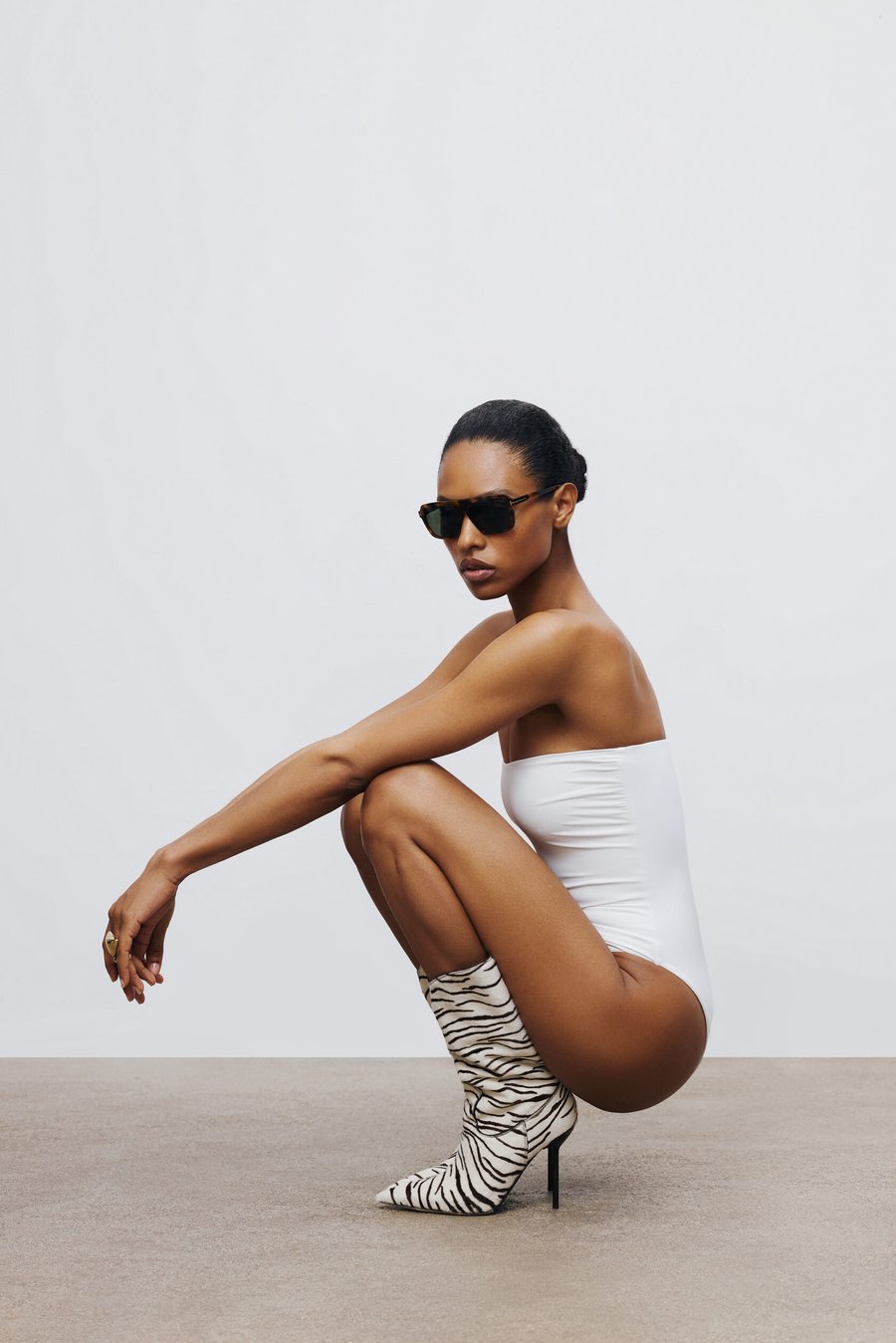 Купальник слитный BANDEAU, Белый