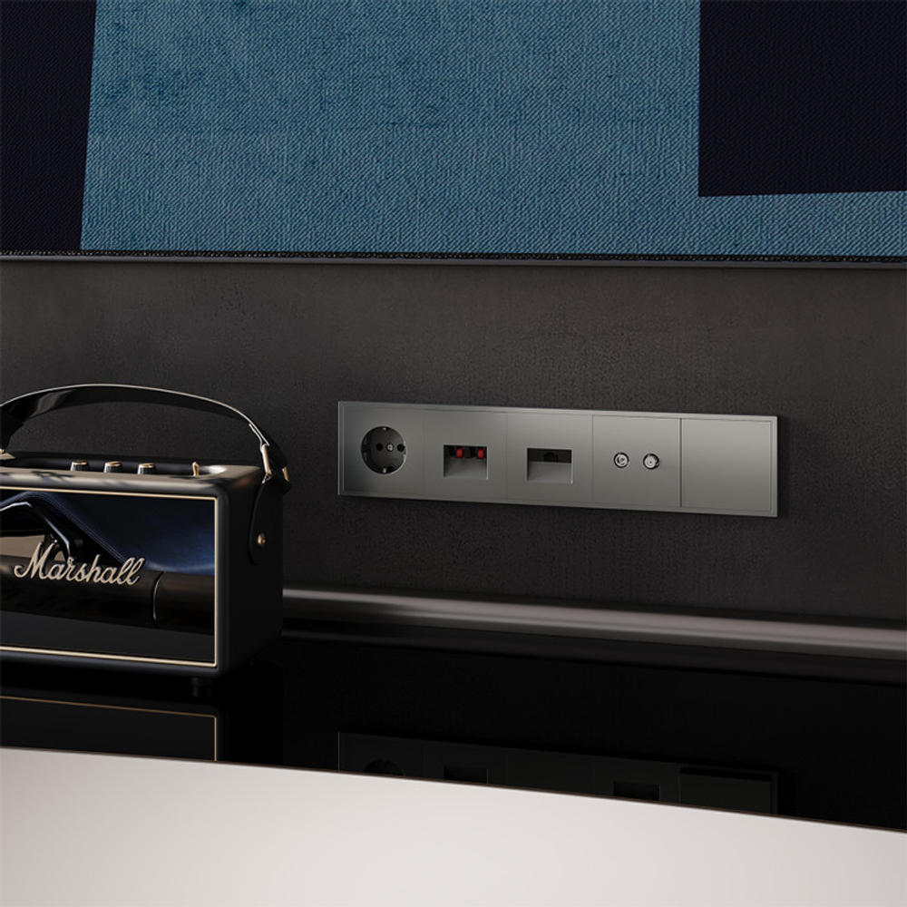 Розетка телевизионная встраиваемая VOLTUM S70 оконечная TV+SAT, (титан)