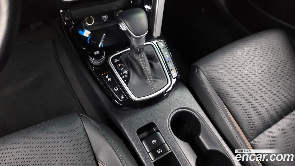 Kia Seltos Бензин 1.6 Turbo 4WD (09.2019)
