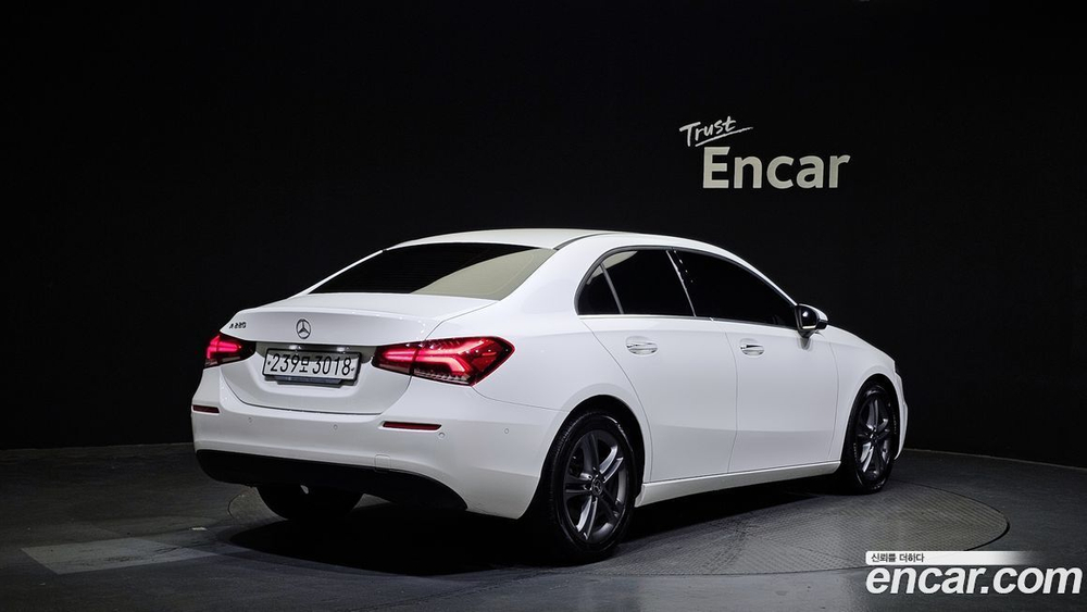 Mercedes-Benz A-Class W177 A220 Sedan (03.2020)