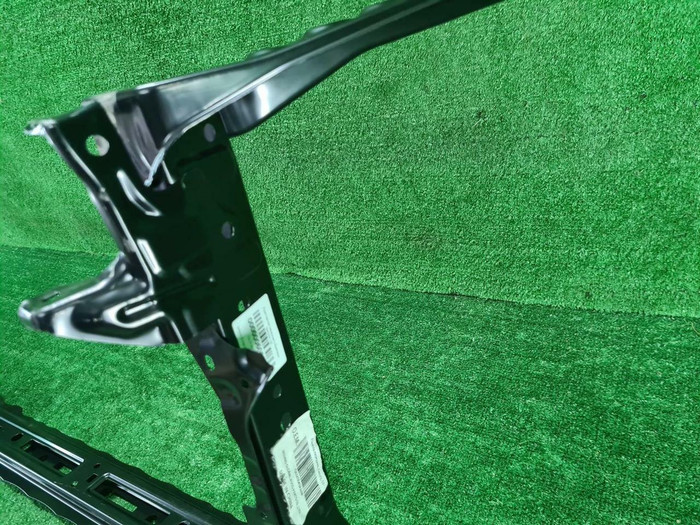 Телевизор Toyota Camry xv70 (2017-н.в.) O.E.M.