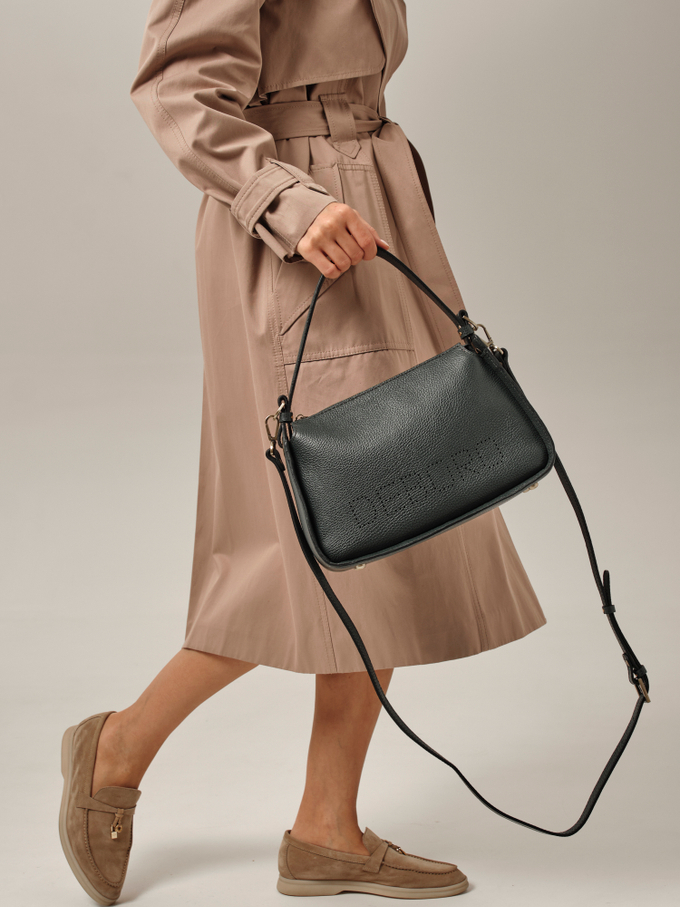 Сумка кожаная на плечо темно-зеленая