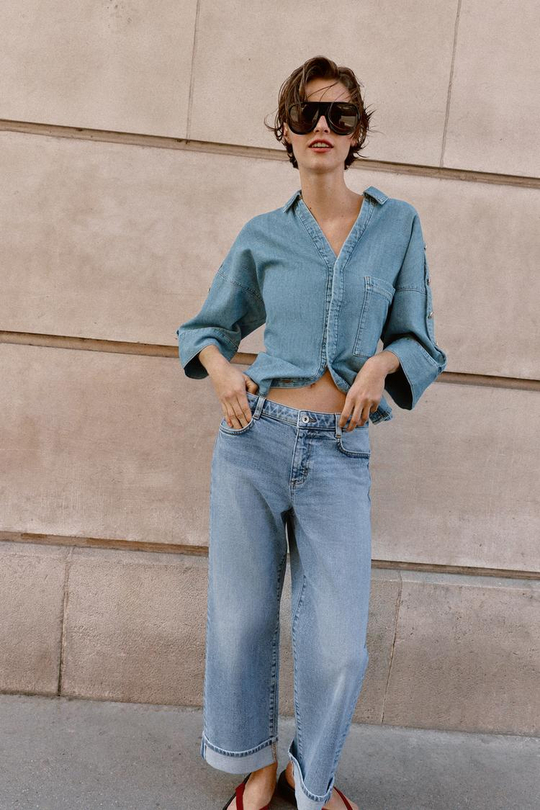 ZARA ДЖИНСЫ Z.07 RELAXED FIT СО СРЕДНЕЙ ПОСАДКОЙ И ОТВОРОТАМИ, ВЫЦВЕТШИЙ СИНИЙ