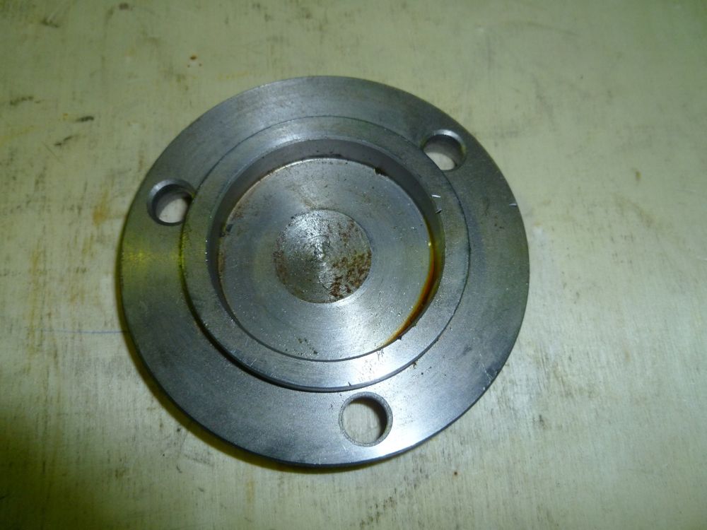 Крышка подшипника вибратора VP160,175 (bearing cover/shut off for VP175,C160-02011)