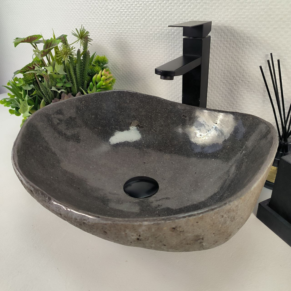 Раковина из речного камня RS-64894 44*37*15 0861