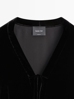 Massimo Dutti Бархатное кимоно с контрастными деталями, черный