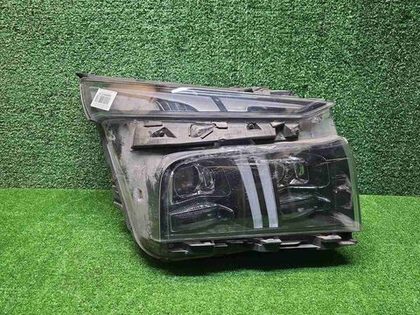 Фара правая Hyundai Santa Fe 4 TM (2020-2024) LED