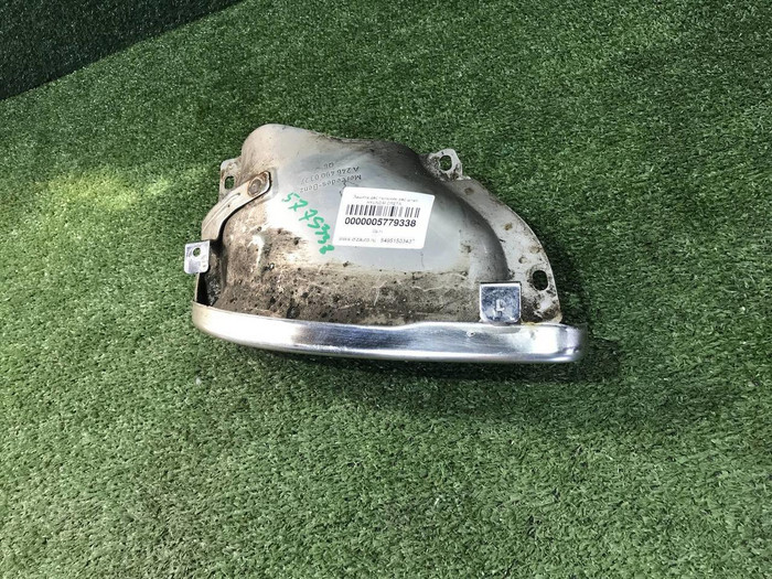 Насадка глушителя левая Mercedes CLA w117 (2016-2019)