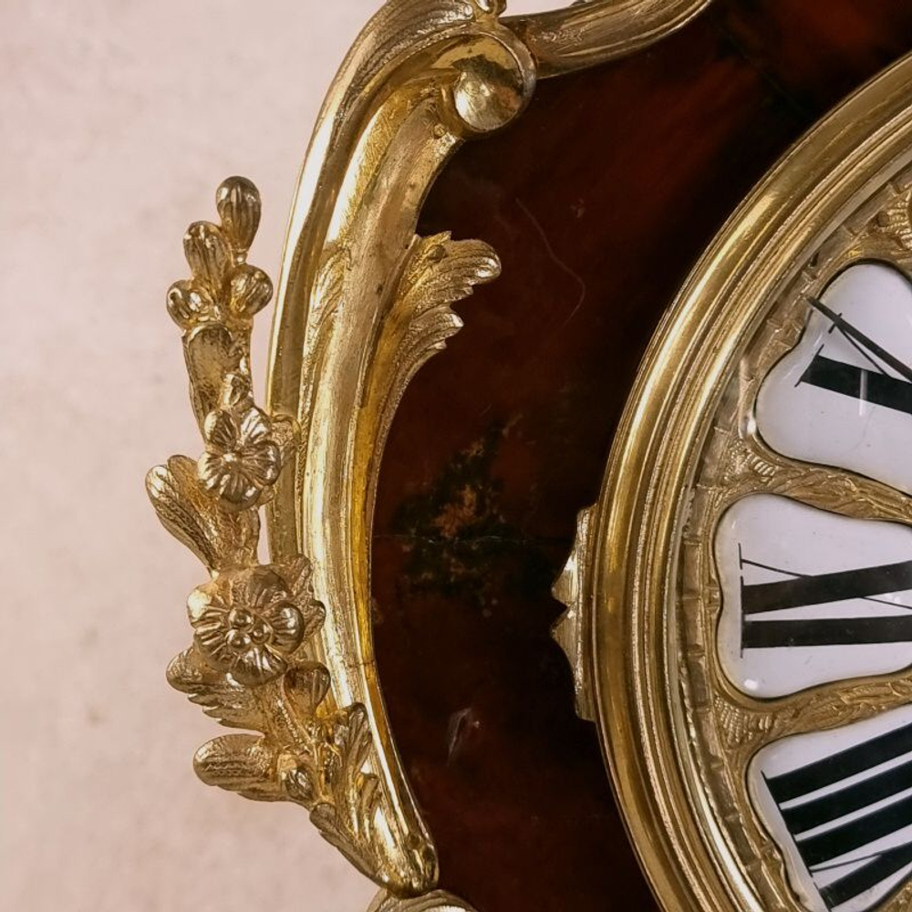 Часы в технике Boulle