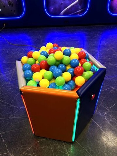 Фонтан для сухого бассейна