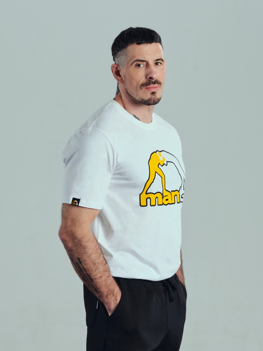 Футболка MANTO LOGO белая