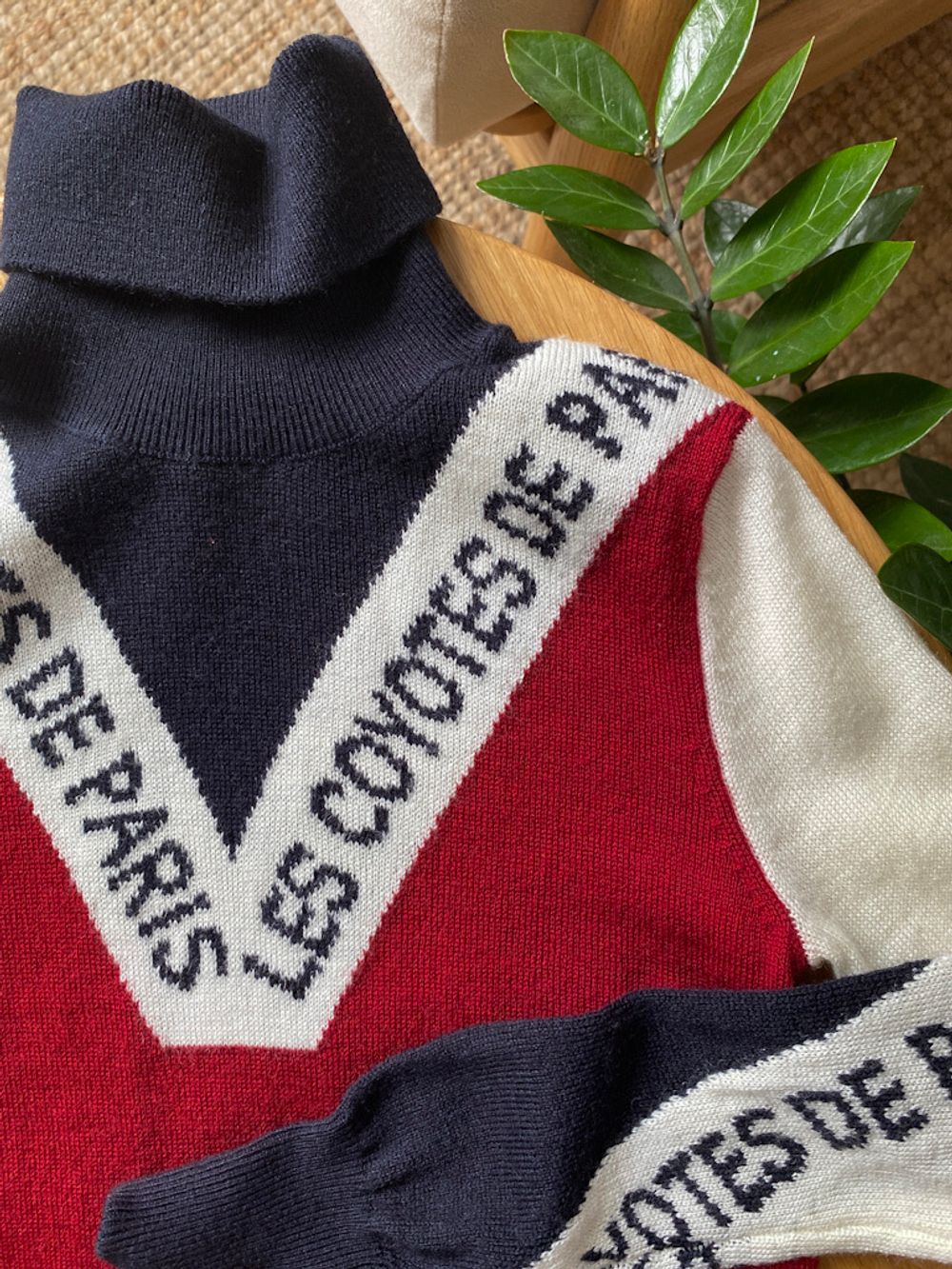 Свитер Les Coyotes