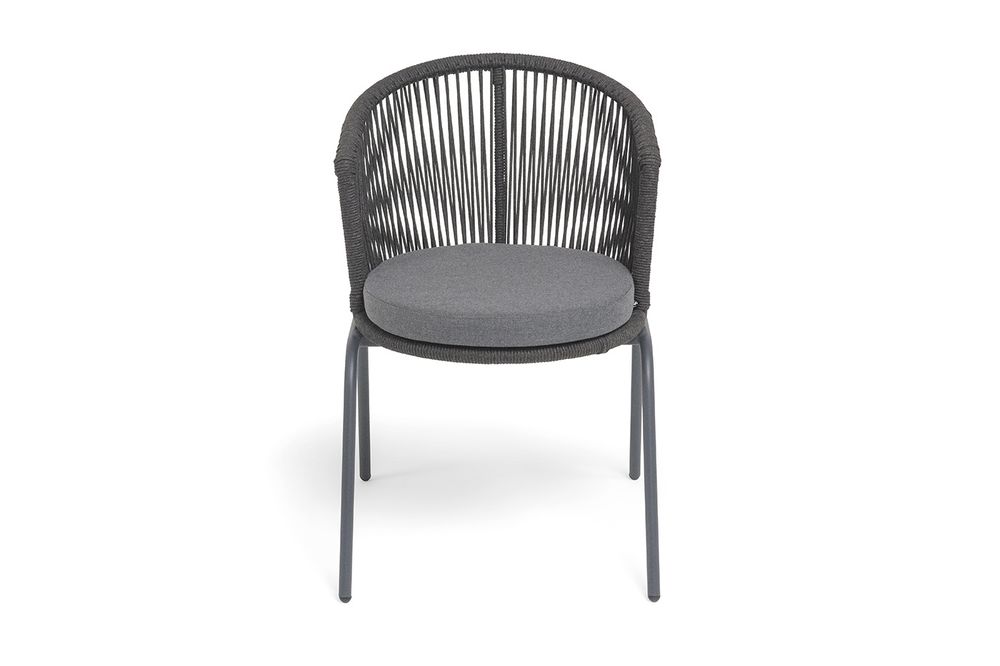 "Люксембург" стул плетеный из роупа, каркас из стали темно-серый (RAL7024) муар, роуп темно-серый круглый, ткань темно-серая 027