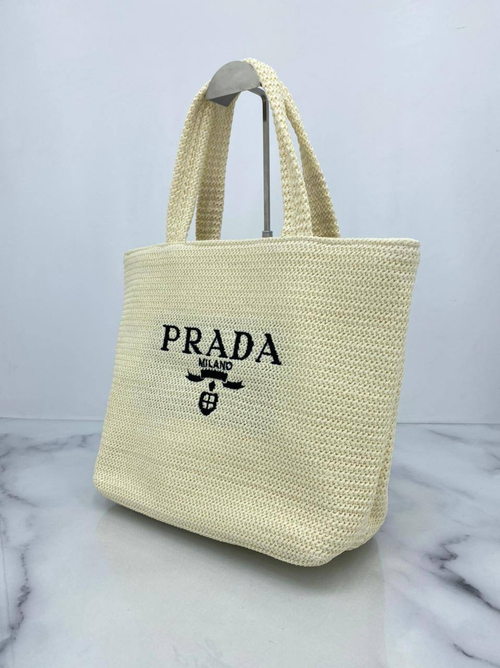 Сумка Prada