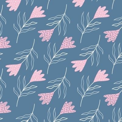 Нежные цветочки на синем фоне