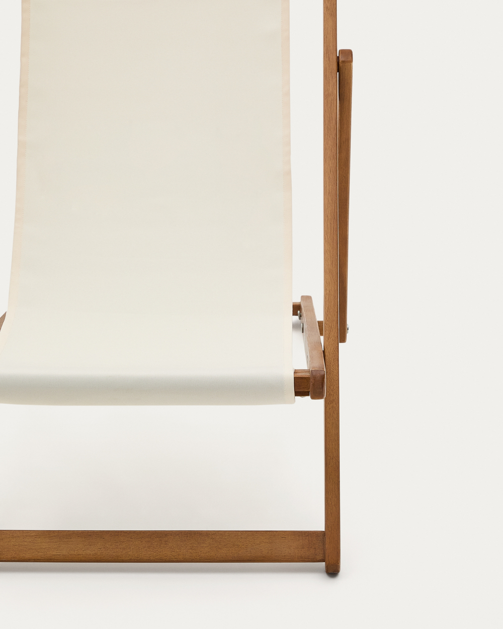 Adredna Детское складное кресло-шезлонг бежевого цвета из акации