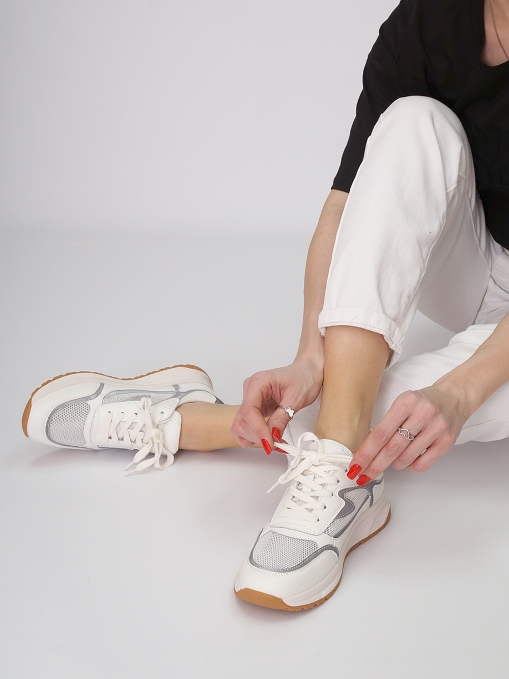 Кроссовки женские летние