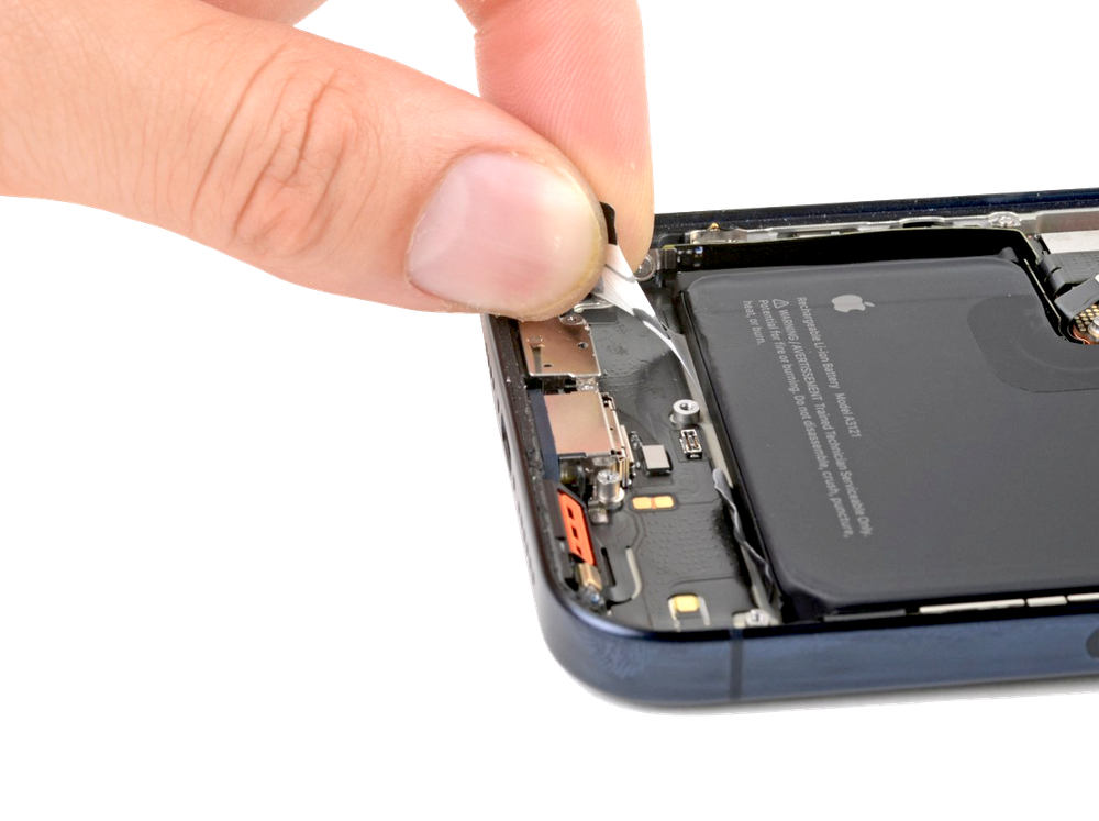 Замена Нижний шлейф / разъём зарядки / разговорного микрофона на iPhone 15 Pro Max