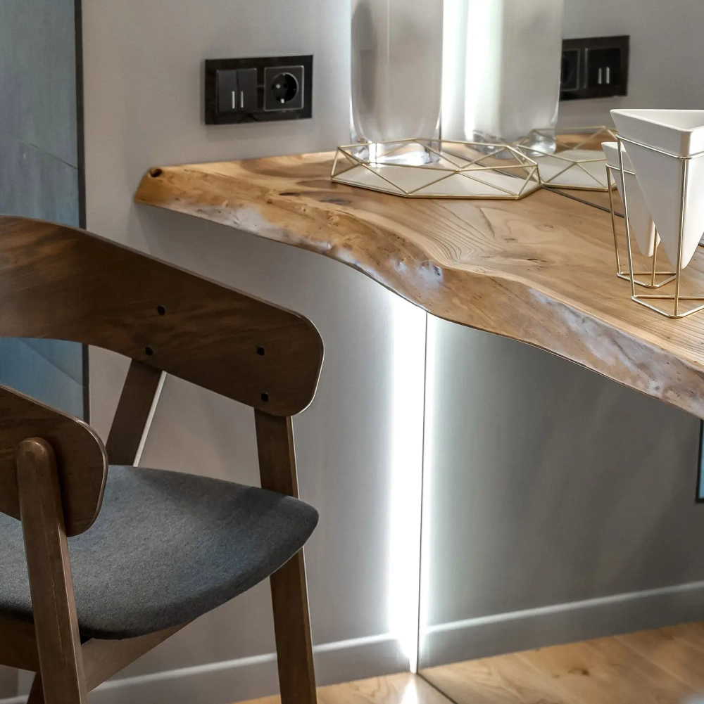 Рамка из  стекла на 2 поста Favorit черный W0021108