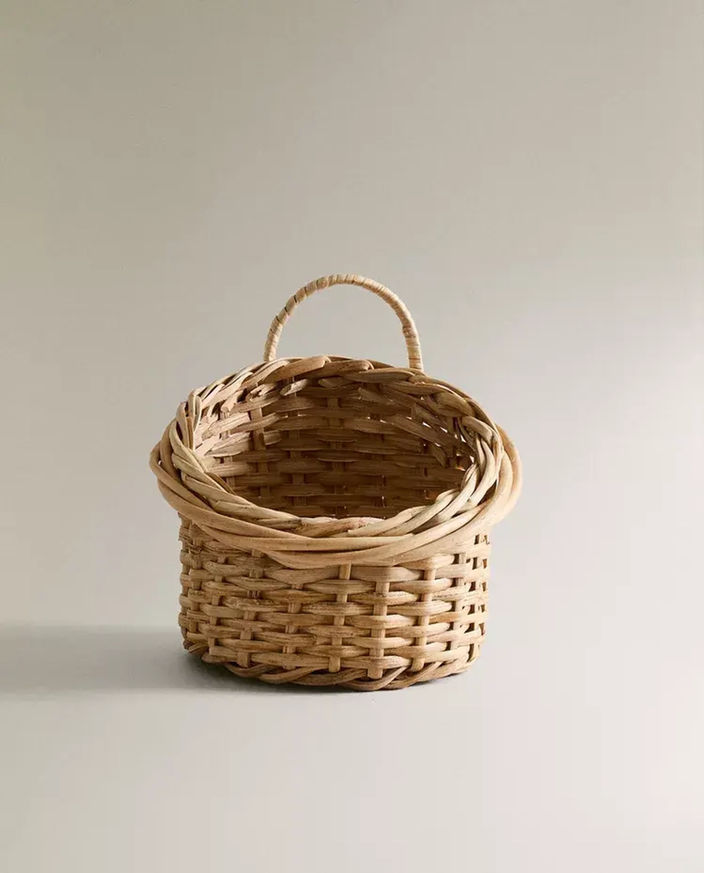 ZARA HOME ПОДВЕСНАЯ КОРЗИНА, СВЕТЛО-БЕЖЕВЫЙ