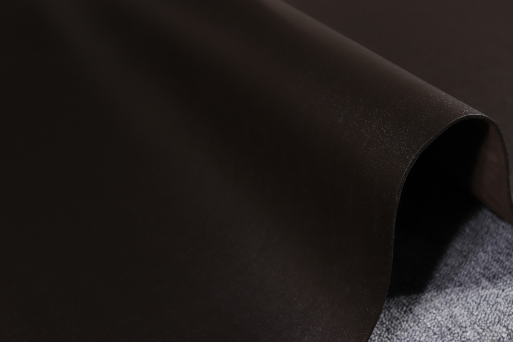 3,6-4,0 Чепрак коричневый с лицевым покрытием