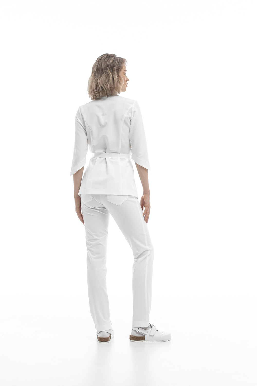 Костюм блуза на запах и брюки skinny